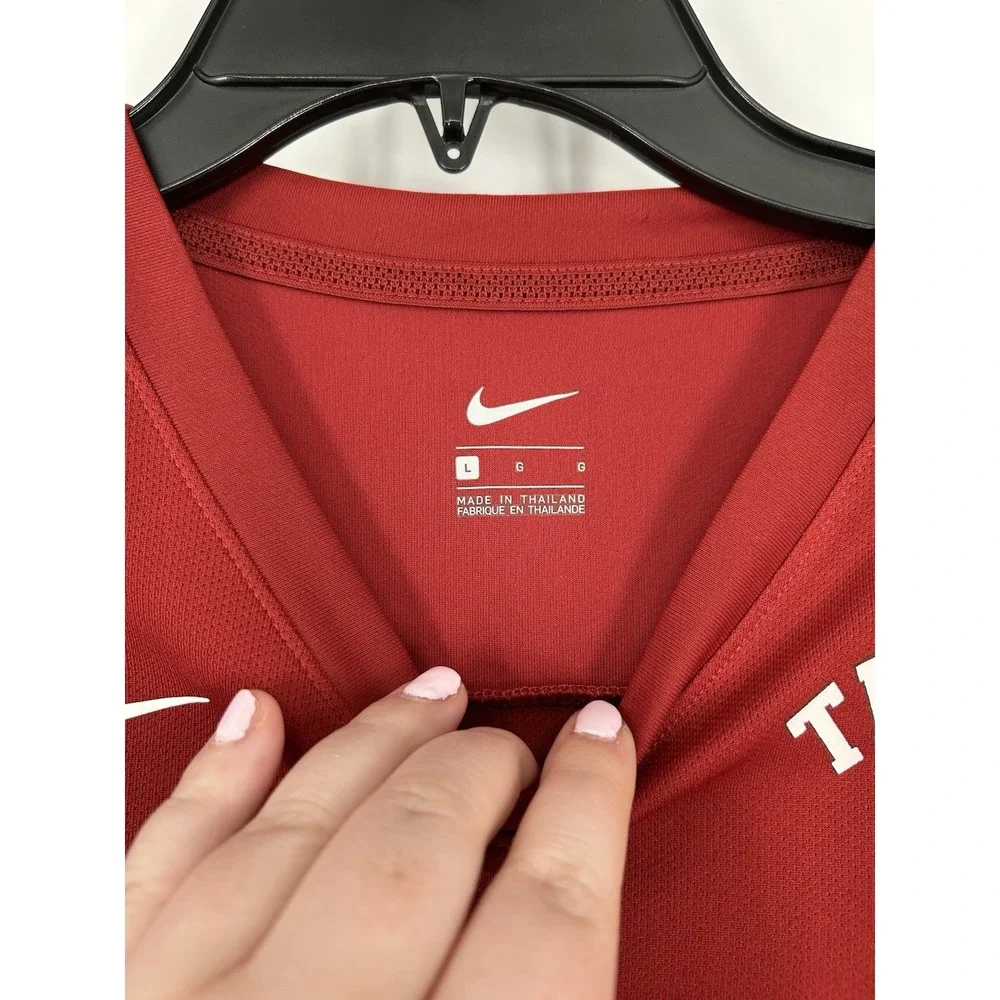 Nike temple owls